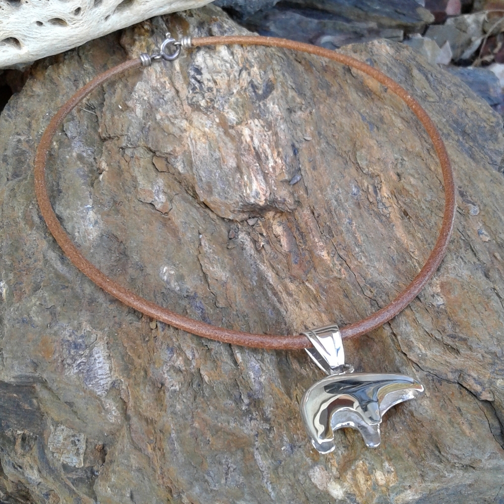 Sterling Silver Bear Fetish NECKLACE - Picture 6 of 8